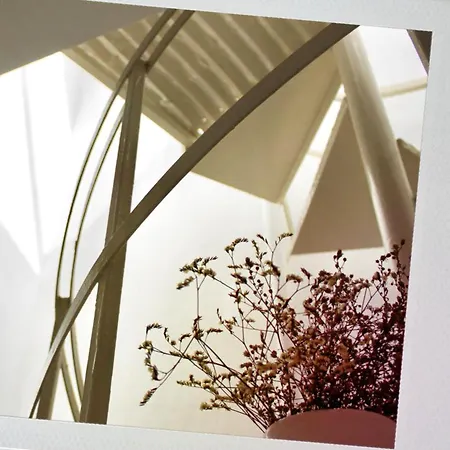 Le Nuage Nocleg ze śniadaniem