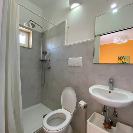 Le Nuage Bed & Breakfast 3*