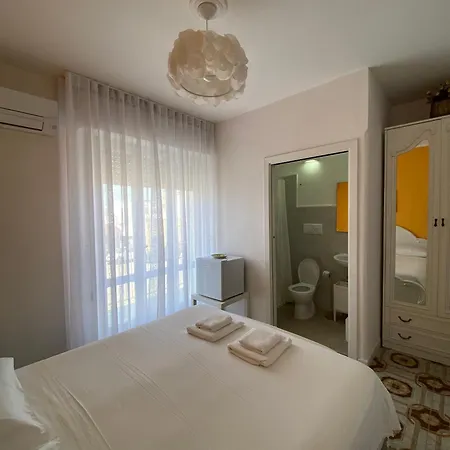 Le Nuage Bed & Breakfast