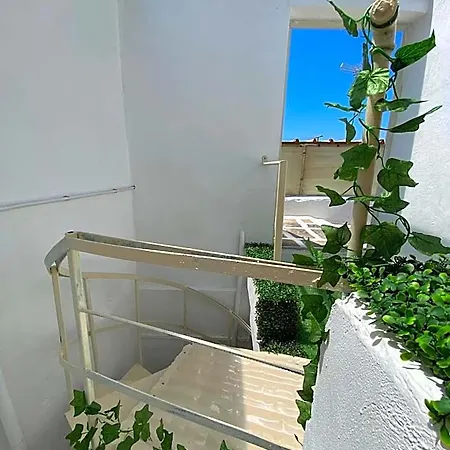 Le Nuage 3* Torre Lapillo