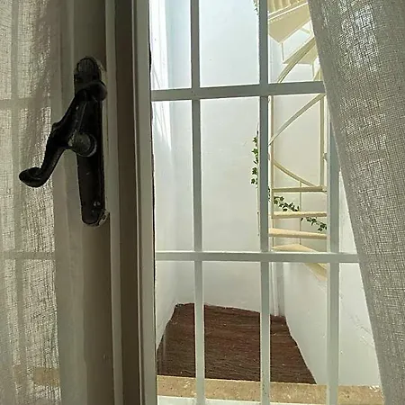 Le Nuage Bed & Breakfast